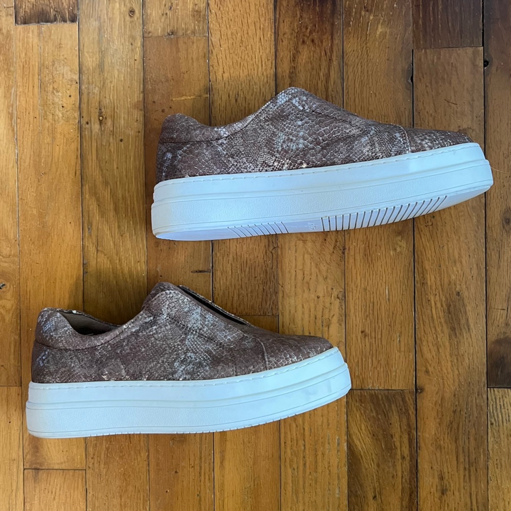 J Slides Slip On Platform Snake Print Embossed Sn… - image 1